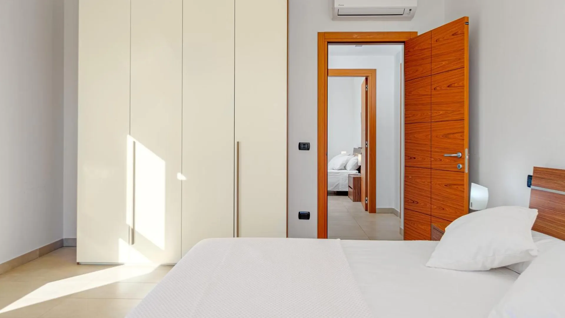 غولفو أرانتْشي Villa Marconi Apartment 7 0*, غولفو أرانتْشي